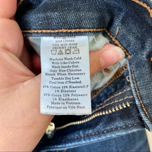Everlane Mid-Rise Skinny Ankle Jean - Picture 9 of 9